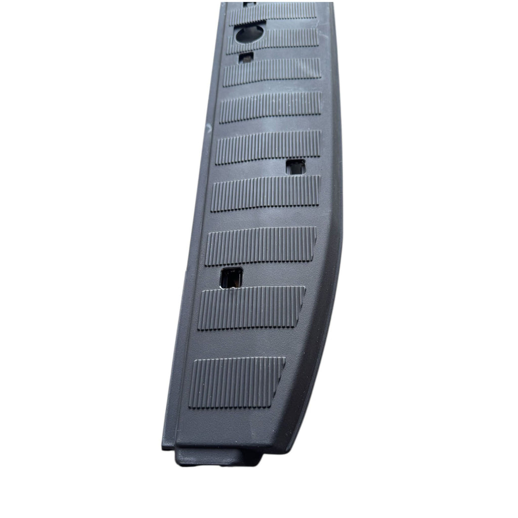 Rear Door Plate Trim Strip Step Cover Fits Mercedes Sprinter 2006 On 9066860074