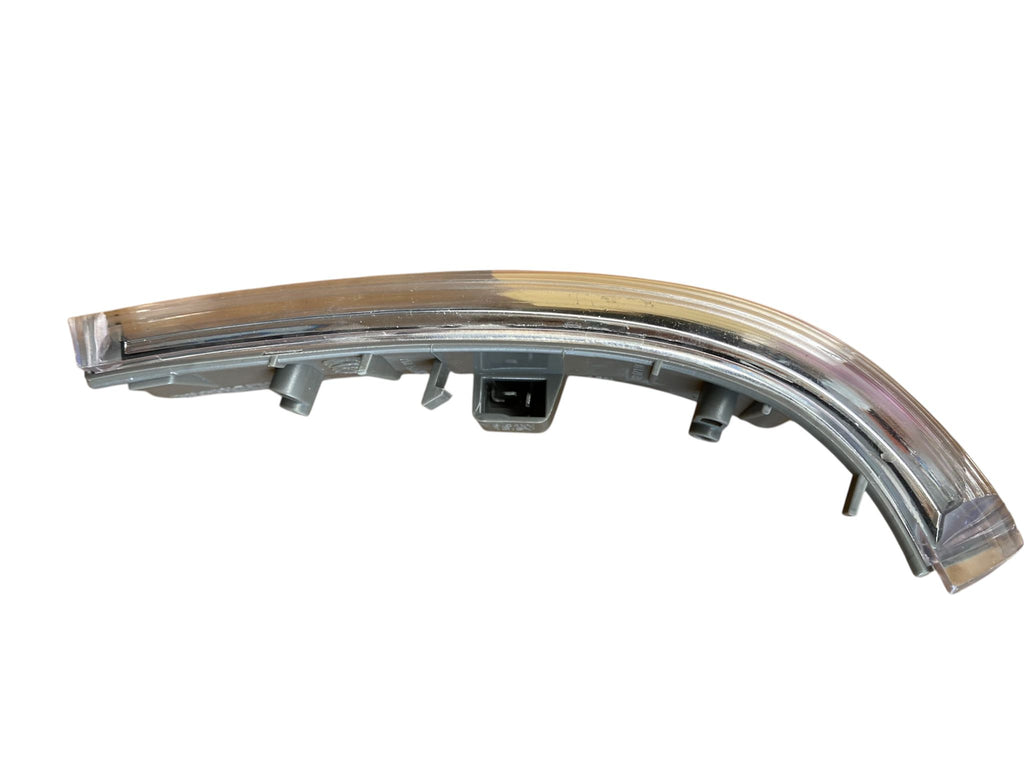 LED Wing Mirror Indicator Lens Near Side Left Fits VW Passat Golf 2000 to 2011 1K0949101